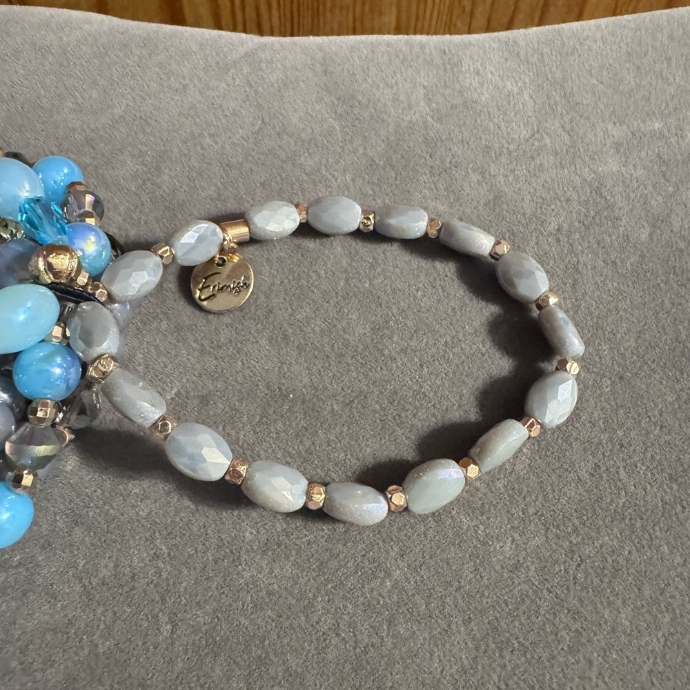 Erimish 5 Beaded Stretch Bracelets - Picture 4 of 6